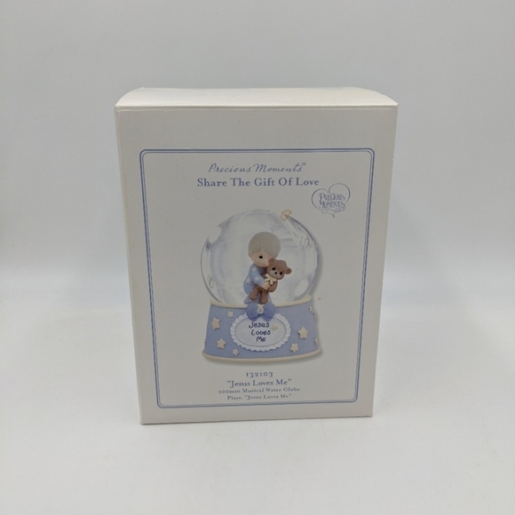NWT Precious Moments Jesus Loves Me Snow Globe Religious Baptism First Communion - Picture 1 of 5